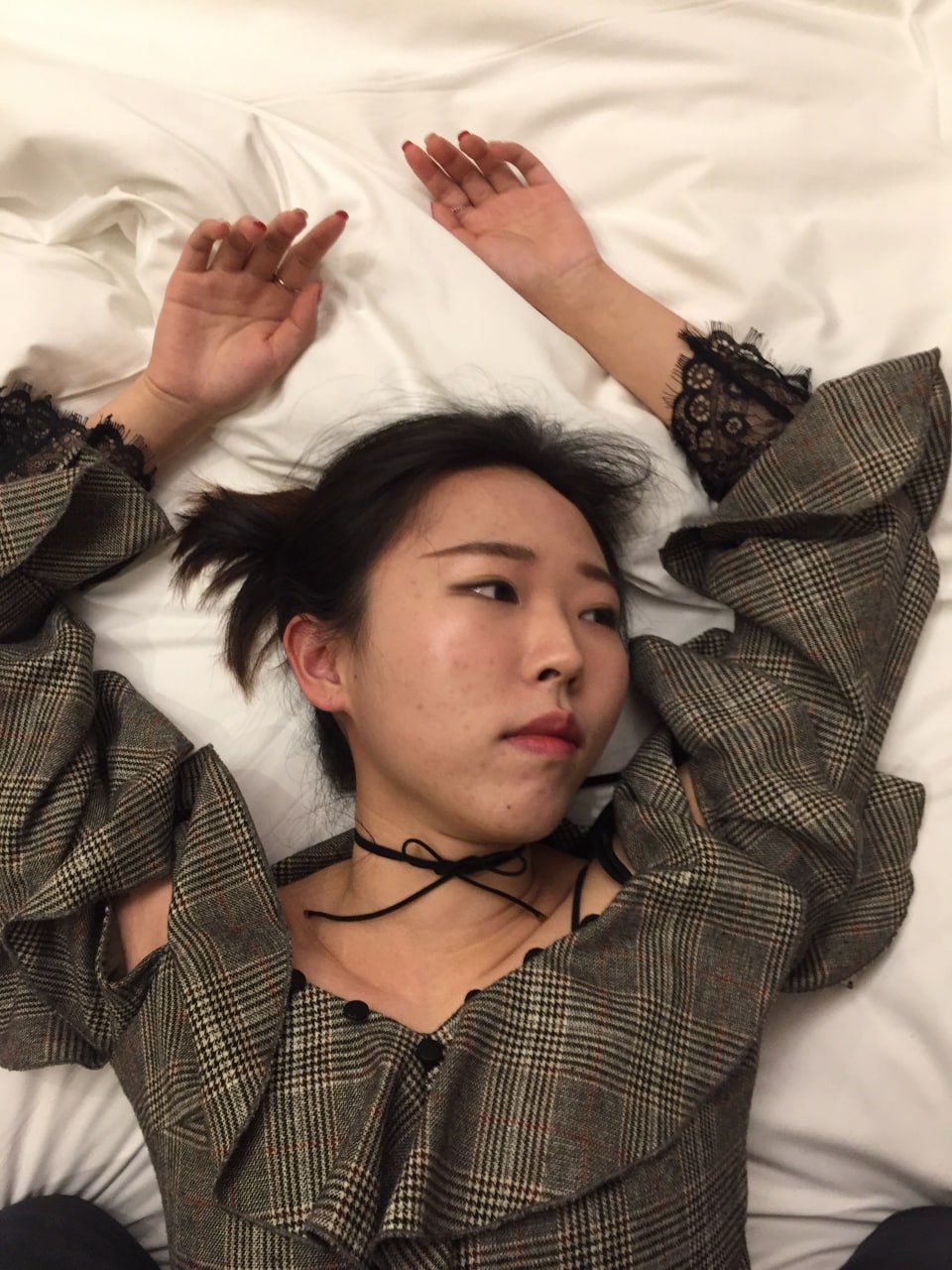 Come see her unable to resist me!I'm fucking hard! - Image 2